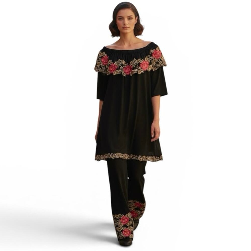 Elegant Set of Black Red Floral
Along Peasant Top & Wide Leg 2-PC Size Medium